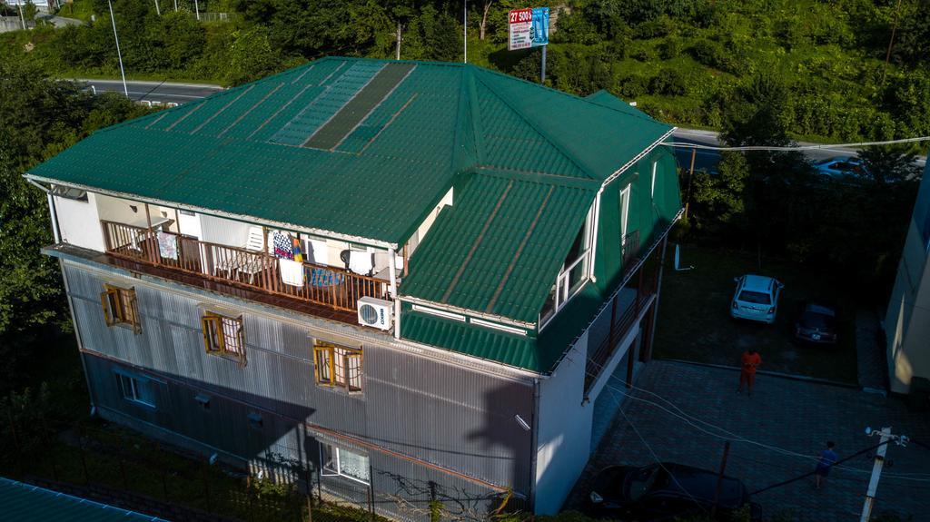 Green Hotel Kvariati Kültér fotó