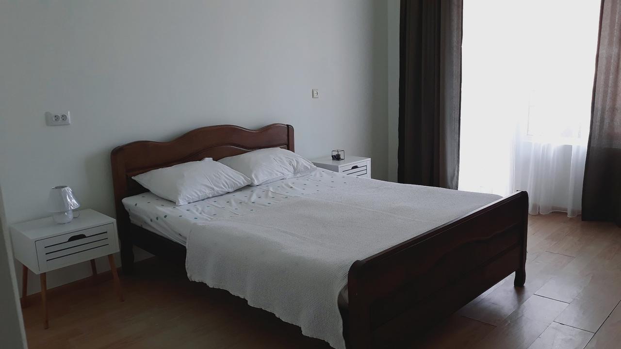 Green Hotel Kvariati Kültér fotó